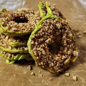 Maple pecan apple chips