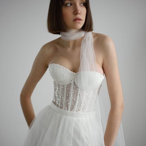 Ivory Floral Sparkling Beaded Lace Corset Top, Lacing Back Wedding Bridal Gown, Honeymoon Corrective Waist Training Made To Order Corset Top