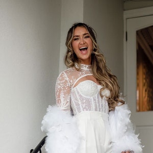 Floral Beaded Lace Wedding Custom Corset, Long Sleeves Corset Top With Collar Rack, Lacing Back Abstract Lace Honeymoon Ivory Lingerie