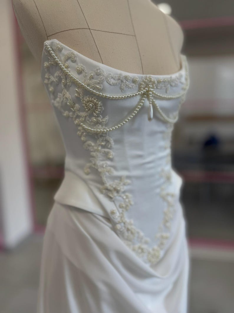 Corset de mariée ivoire à baleines, bustier de mariée en satin à lacets, tenue de réception élégante, haut corset de mariée image 5