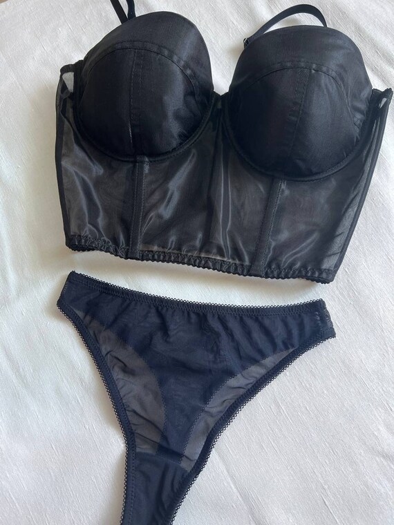 Woman Black Corset Top and Underwear, Honeymoon Set, Wedding Bra, First  Night Underwear Bustier, Black Crop Top, Plus Size Underwear Bra Set -   Denmark