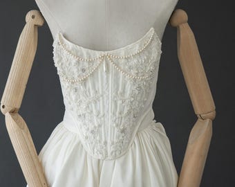 Taffeta Corset Set with Beaded Appliqué, Back Ties, Lined Leg Slit Skirt, Formal Wear, Prom Dress, Wedding Outfit