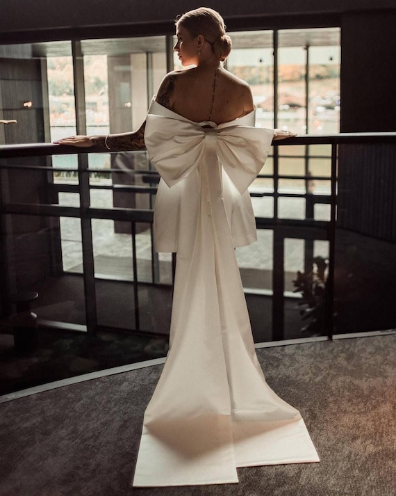 Minimalistic Stylish Sleeveless Satin Wedding Dress, Open Back Engagement Dress, Bridal Everything Gown Short Dress With Big Bow
