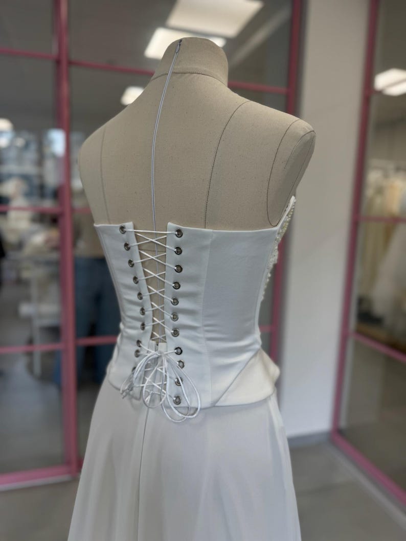 Corset de mariée ivoire à baleines, bustier de mariée en satin à lacets, tenue de réception élégante, haut corset de mariée image 11
