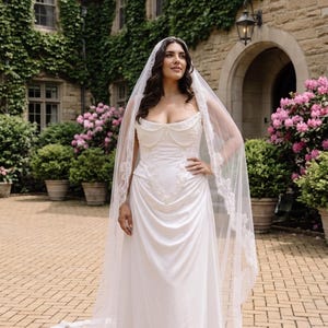 Corset de mariée ivoire à baleines, bustier de mariée en satin à lacets, tenue de réception élégante, haut corset de mariée image 14