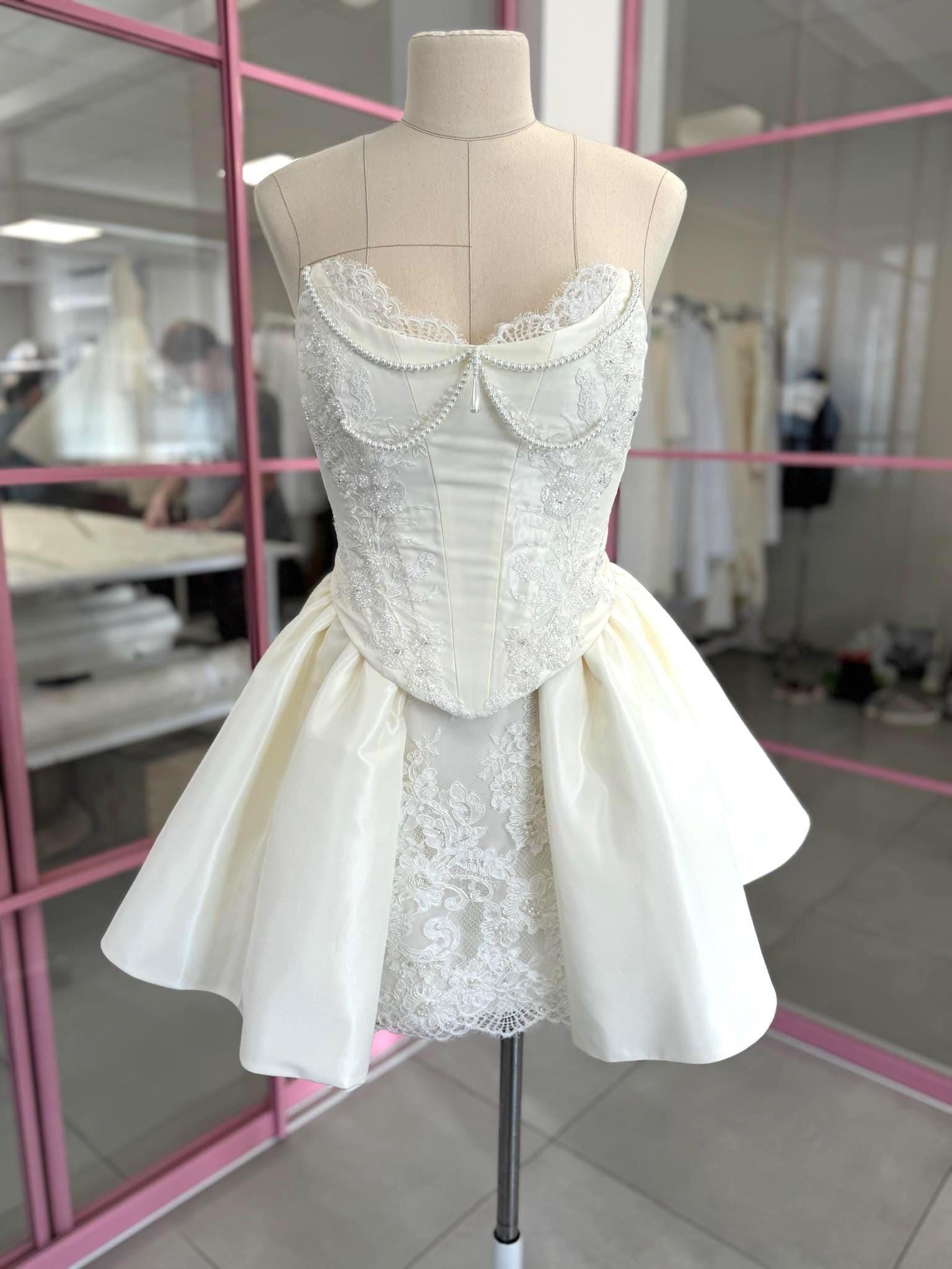 Elegant Taffeta Outfit, Embroidered Corset with Skirt, Removable Overskirt, Ivory Formal Wear, Black Outfit, White Dress