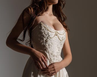 Taffeta Corset Set with Beaded Appliqué, Back Ties, Lined Leg Slit Skirt, Formal Wear, Prom Dress, Wedding Outfit