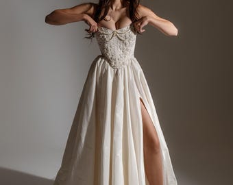 Embellished Taffeta Corset, Victorian Style Beaded Appliqué Top, Boned Waist Cincher, Elegant Steampunk Bodice