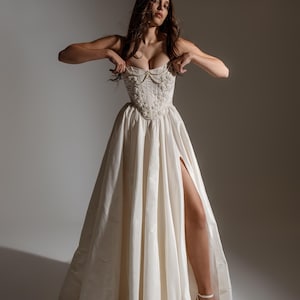 Ivory Taffeta Wedding Skirt, Leg Cut Custom Made Skirt, Bespoke Bridesmaid Skirt image 2