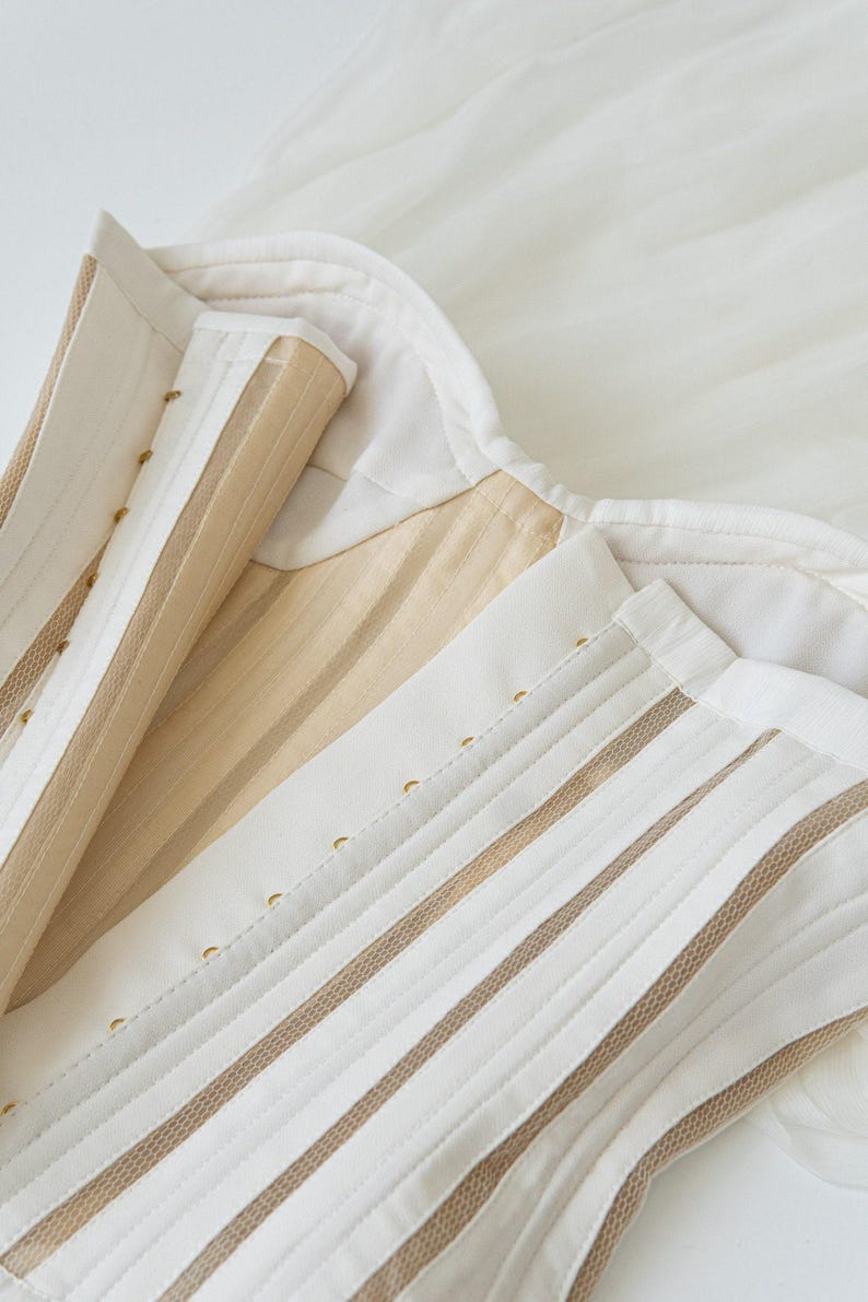 Airy Crepe Trousers