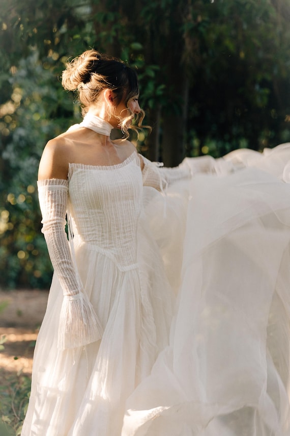 Natural Silk Wedding Dress, Soft Corset Gown, Lace-Up Back Bridal Dress, Detachable Sleeves, Crepe Chiffon Natural Silk Wedding Dress, Soft Corset Gown, Lace-Up Back Bridal Dress, Detachable Sleeves, Crepe Chiffon