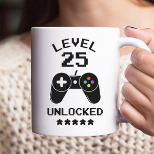 25th Birthday Gift for Him Her, Level 25 Unlocked Funny Gaming Mug, 25th Birthday Gift for Gamer, Turning 25 Gift for Boyfriend