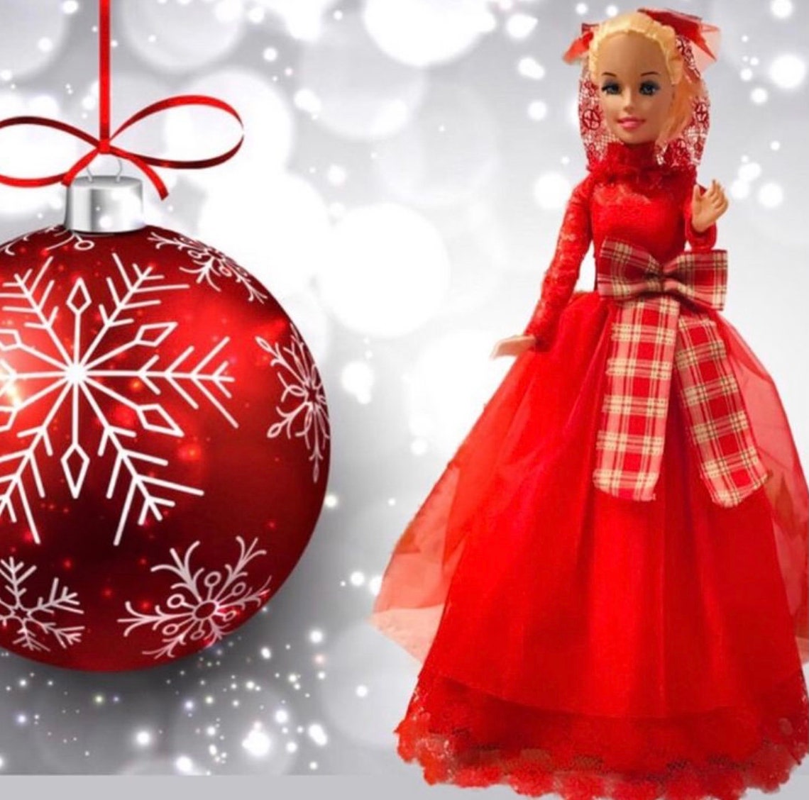 Kerst barbie. Kerstjurk en barbie en stabiele basis Unieke Etsy