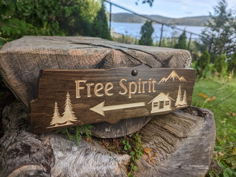 Personalized rustic carved outdoor sign with trees , perfect for Home, Ranch, Cabin, Cottage, Street, Garden, Patio or Business image 9