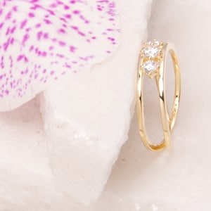 14k Gold Double Band Ring: Cubic Zirconia Statement Jewelry
