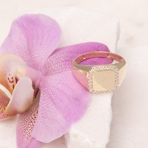 14k Gold Square Signet Ring: Cubic Zirconia Mens Ring