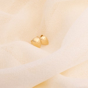 14K Solid Yellow Gold Teardrop Stud Earrings