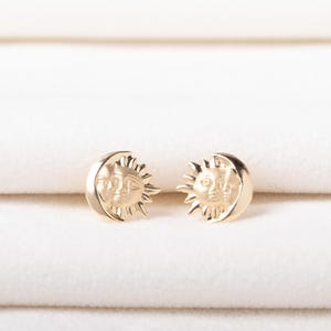 14K Solid Gelbgold Sonne Mond Ohrringe: Himmlischer Schmuck