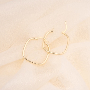 14K Solid Yellow Gold Square Hoop Earrings
