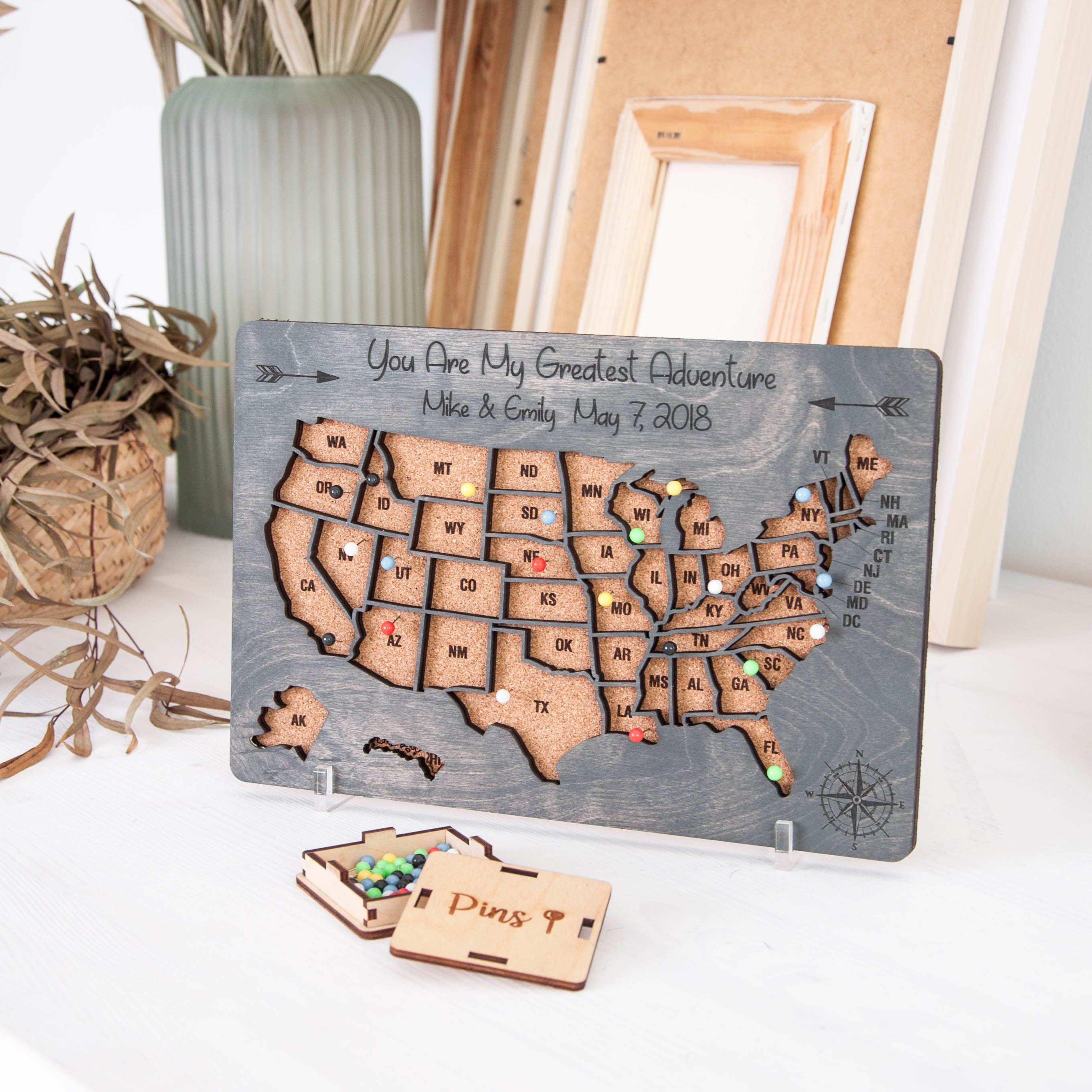 1 Year Anniversary Gift For Boyfriend, Travel Map For Couples Gift For Girlfriend,Long Distance Relationship Gift For Boyfriend,Push Pin USA