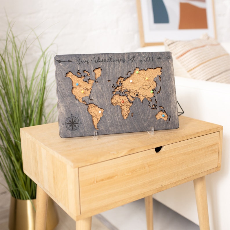 World Map Push Pin, Cork Board Wooden World Map, Custom Travel Map, Apartment Decor Wood Map Of The World zdjęcie 2