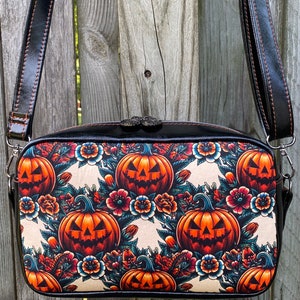 Floral Jackolantern Catalina Crossbody Sling Bag Spooky Pumpkin Halloween Purse
