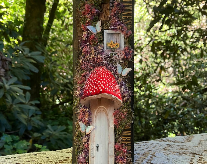 Custom Antiqued Bookshelf Insert/Samples of some Custom Creations/Old Looking Book Displays/Book Nook/Decorated Book Art/Book Gifts