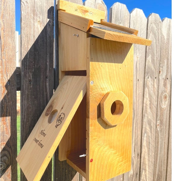 Birdhouse with Solar Powered PIR Camera; bird nesting box camera wireless WiFi