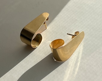 Abstract Earrings ~ 14k Solid Gold abstract organic shape half hoops 90s modern jewelry