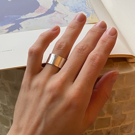 Sterling Silver Ring ~ Modernist abstract silver f