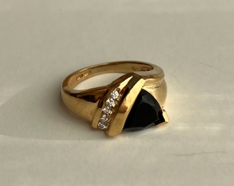 Onyx Diamond Ring size 3.75 ~ 10k Solid Gold sculptural organic shape jewelry - 90's vintage