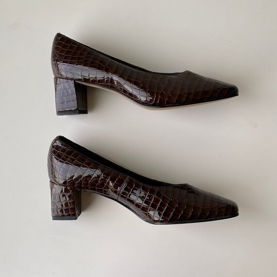 Cocoa Leather Pumps ~ 1990s vintage brown block h… - image 1