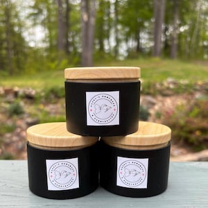 Beeswax Candle with Essential Oils – Natural Non-Toxic Aromatherapy Candle – Clean Burning Handmade Candle – Eco Friendly Gift