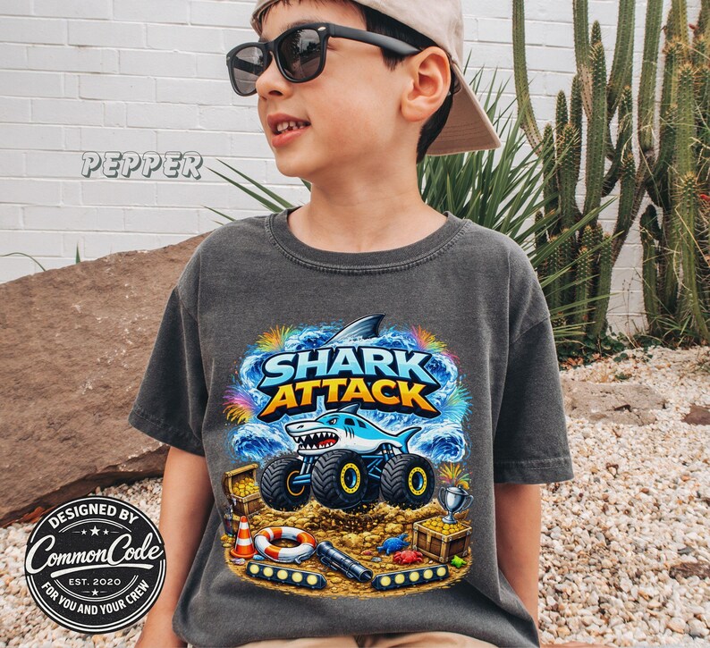 Camiseta de Monster Truck Ataque de Tiburón para Niños, Camiseta Monster Truck Jam, Camiseta con Gráfico de Tiburón, Conjunto con Tema de Carreras, Camiseta para Fiesta Familiar a Juego imagen 6