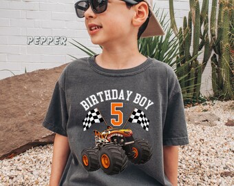 MONSTER TRUCKS/TRUCKS