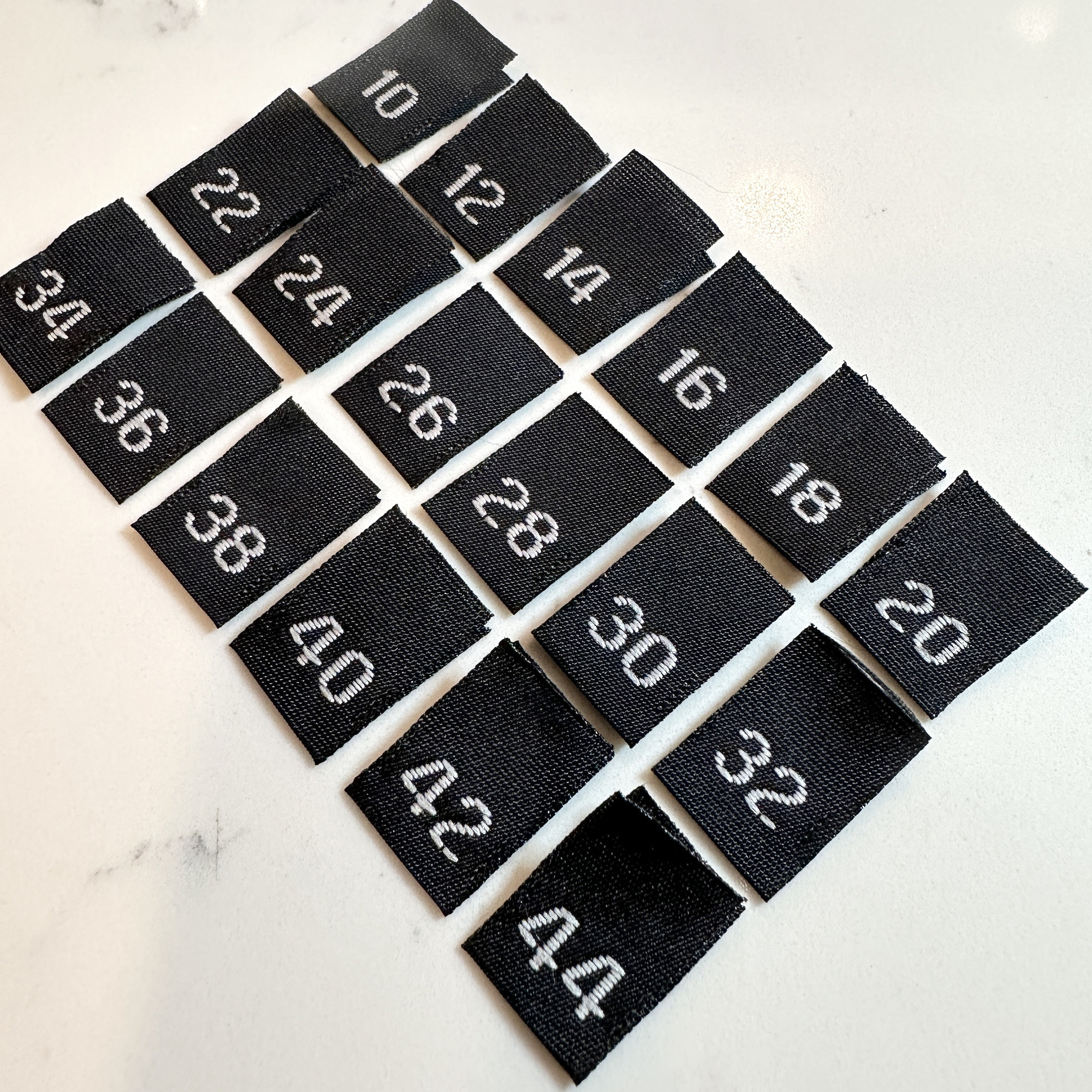 Cdu Labels Woven Taffeta Black Clothing Numeric Size Labels Tabs (10, 12, 14, 16 ...