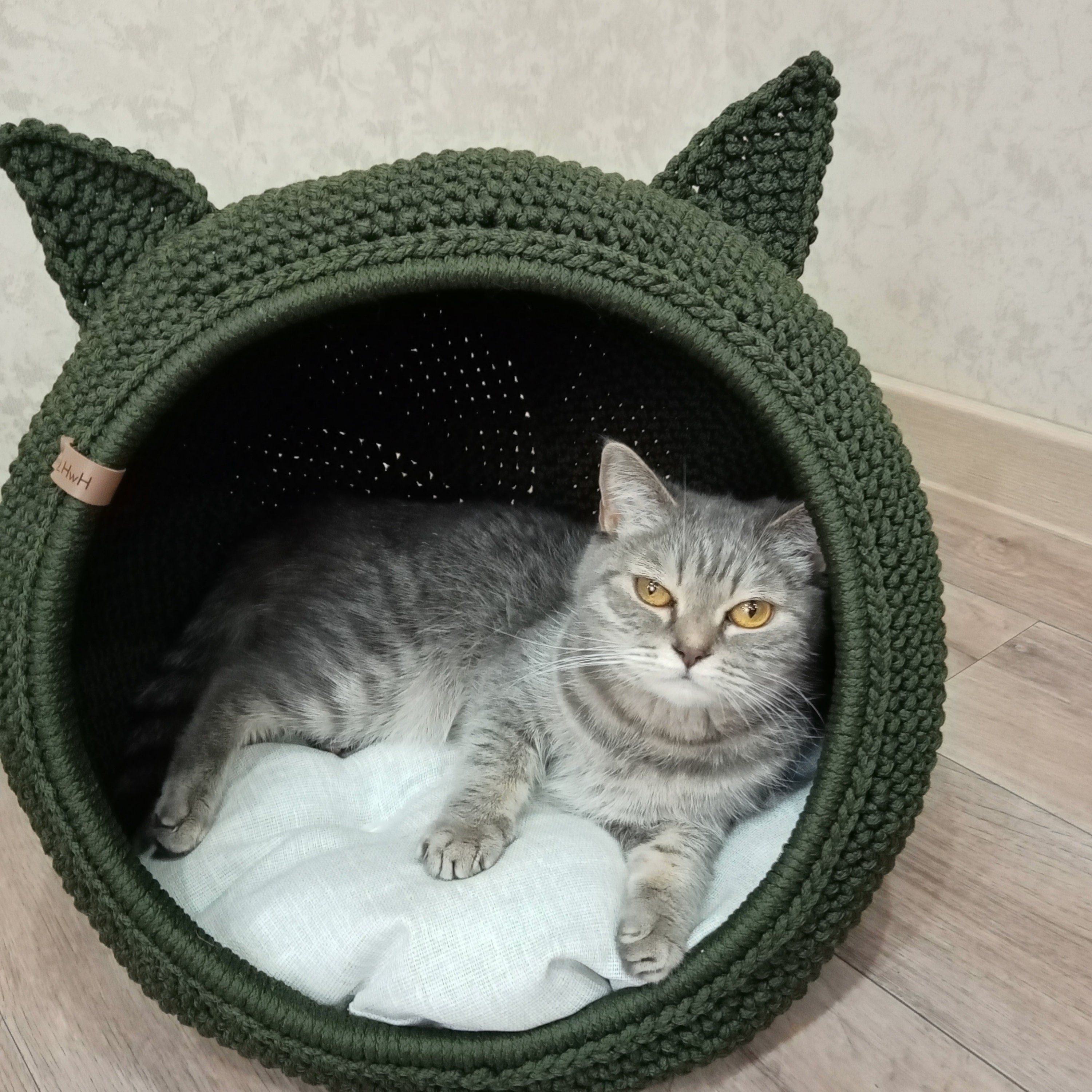 Cat bed cute cave bed for pet green cat house cozy crochet Etsy