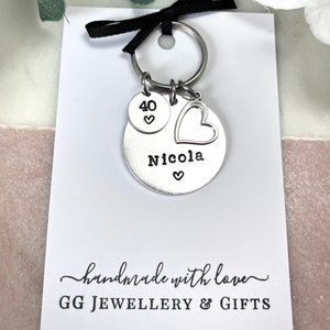 40th Birthday Personalised keyring, choice of 5 charms, 40th birthday gift for women, 40th birthday gift idea for her Bild 1