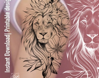 Può includere: Un disegno in bianco e nero di una testa di leone con dettagli floreali. La criniera del leone è composta da fiori e foglie. L'immagine è un design digitale per un tatuaggio.