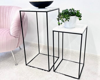 Ensemble de colonnes déco Finja | Ensemble de 2, support décoratif, table décorative, table basse, salon, salle à manger, couloir, marbre véritable, cadre en métal, simple, moderne