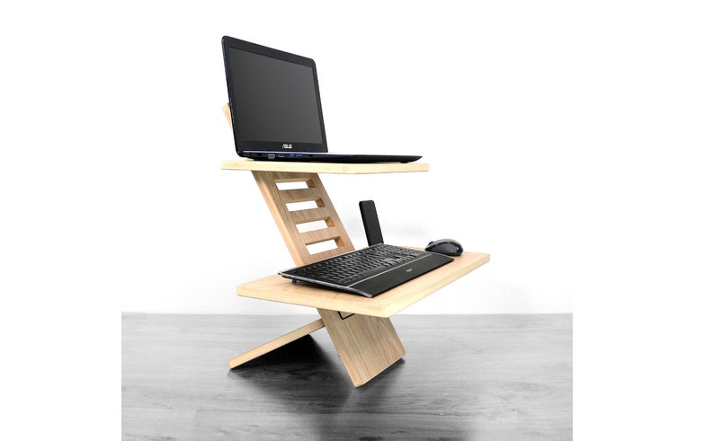 Stand Desk Medium Oak Bureau debout pour ordinateur portable, bureau debout, agrandisseur dordinateur portable, bureau debout, bureau à domicile, support pour ordinateur portable, convertisseur de support de bureau image 7