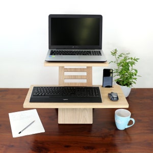 Stand Desk Medium Oak Bureau debout pour ordinateur portable, bureau debout, agrandisseur dordinateur portable, bureau debout, bureau à domicile, support pour ordinateur portable, convertisseur de support de bureau image 8
