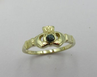 FINE  BLUE DIAMOND claddagh Ring in gold.
