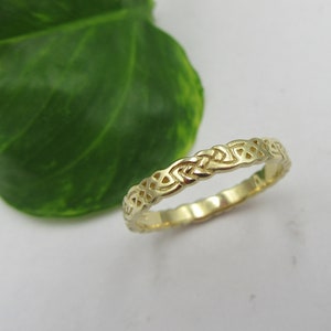Very Fine CELTIC WEAVE