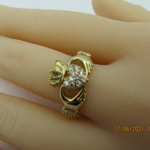 0.20ct F-G, VS2 Diamond Claddagh Ring in 9k gold