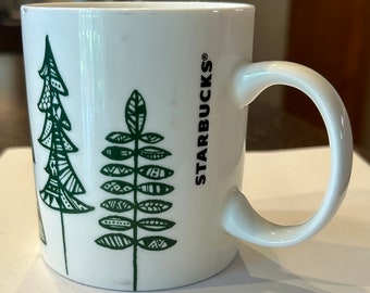 Starbucks 2015 Holiday Christmas Tree Coffee Green White Mug 12oz Cup