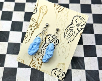 Gum wad dangle earrings Baby blue
