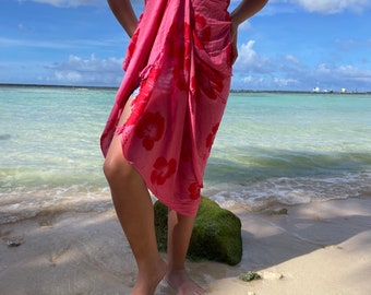 Pretty Pink Hawaiian Floral Wrap Sarong Pareo Lavalava -