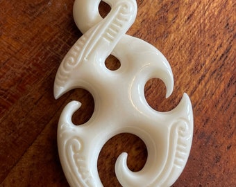 Absolutely Beautiful Pikura (infinity) Solid Hand Carved