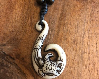 Graceful Charm- Authentically Handcrafted Polynesian Honu Hei Makau or Sea Turtle Fish Hook Adjustable Necklace